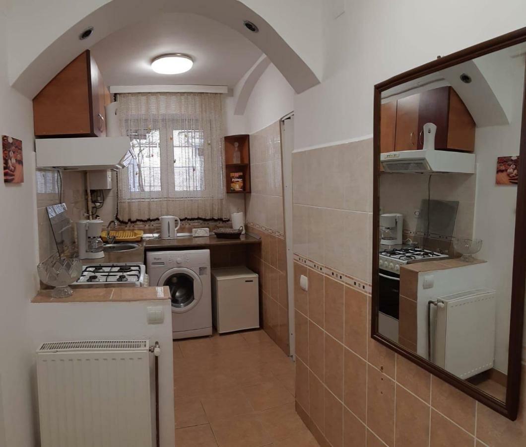 Tudor Apartment Braşov Eksteriør billede